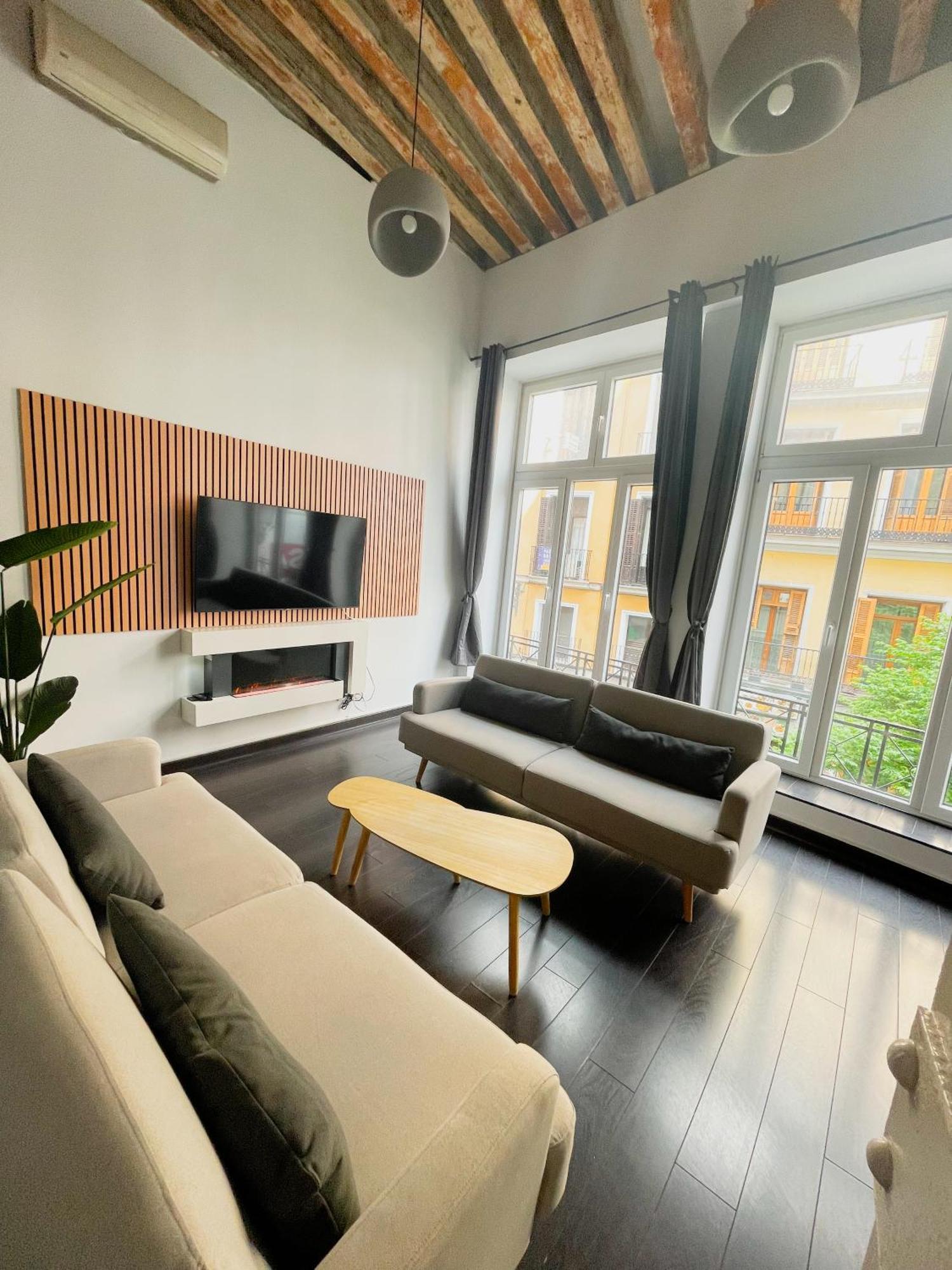 Apartamento Carretas Duplex Exterior Derecha Madrid Exterior foto