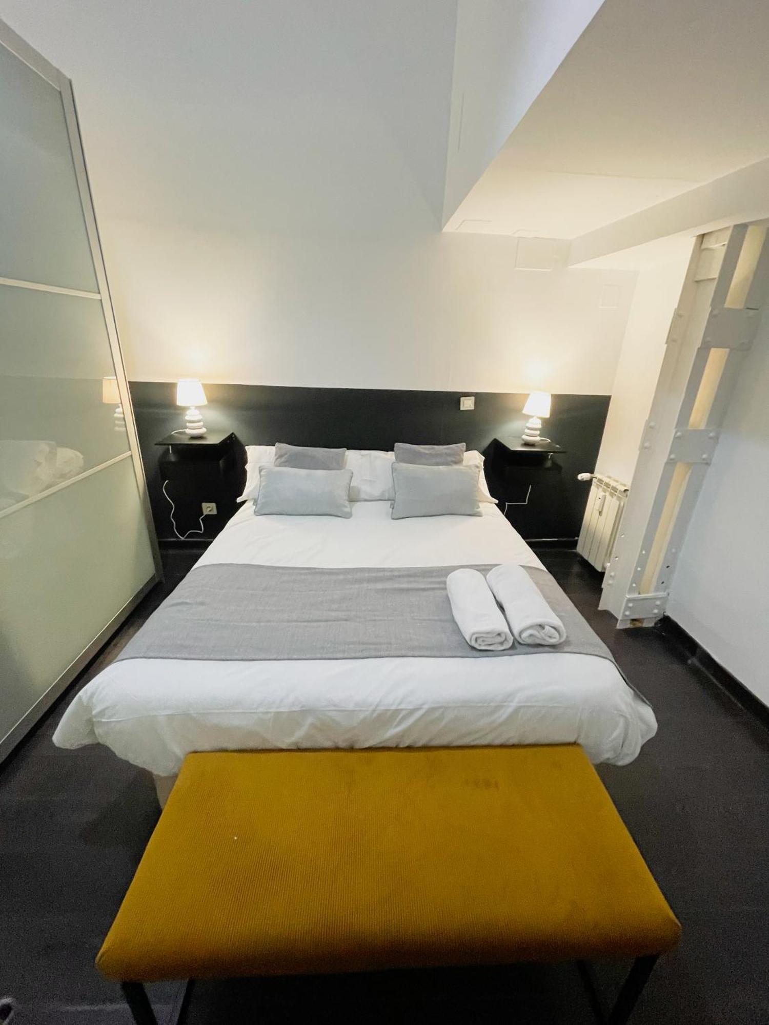 Apartamento Carretas Duplex Exterior Derecha Madrid Exterior foto